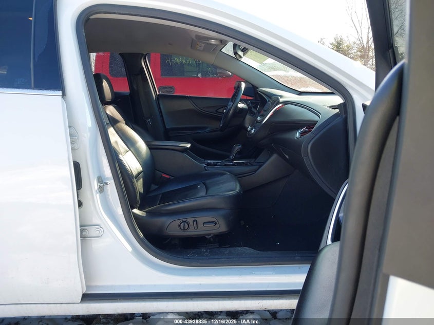1G1ZE5STXHF241238 2017 CHEVROLET MALIBU photo no. 5