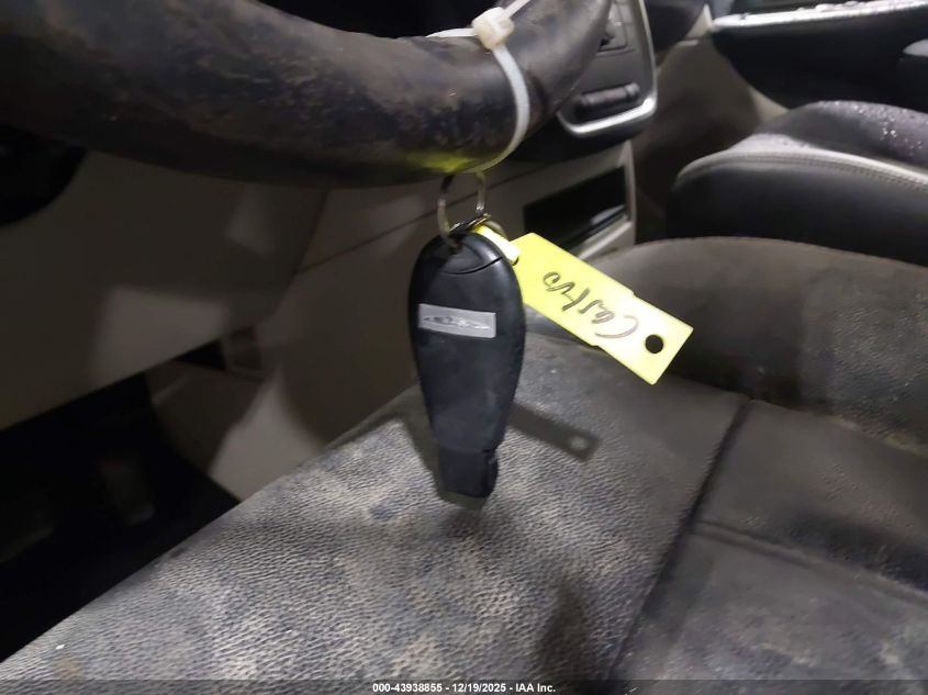 2016 Chrysler Town & Country Touring VIN: 2C4RC1BG1GR141819 Lot: 43938855