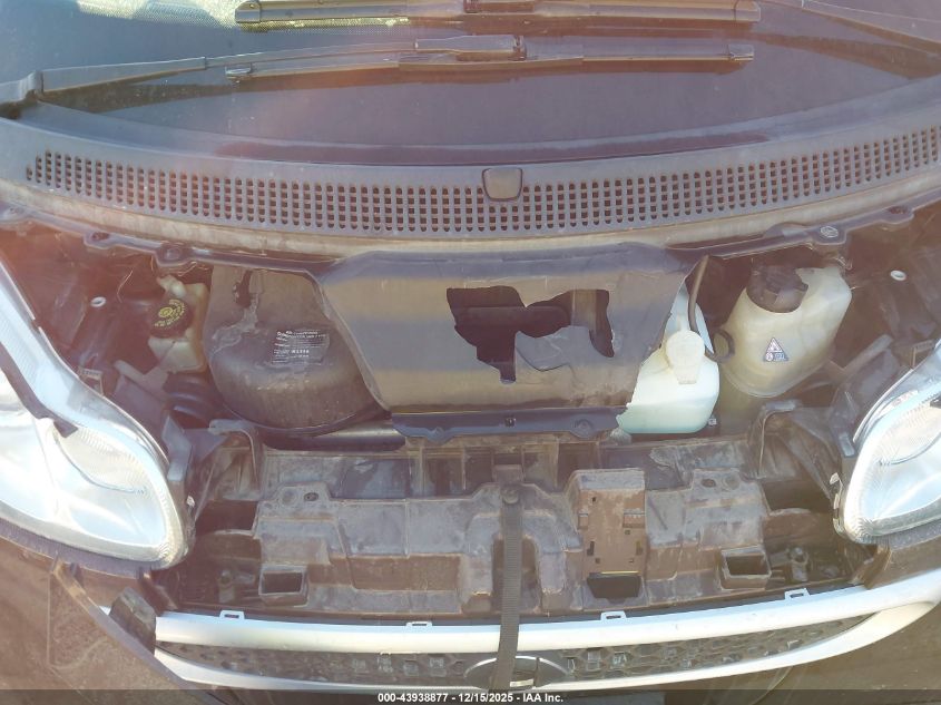 2013 Smart Fortwo Passion VIN: WMEEJ3BAXDK717883 Lot: 43938877