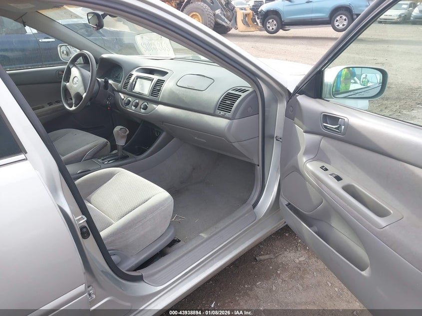 2003 Toyota Camry Le