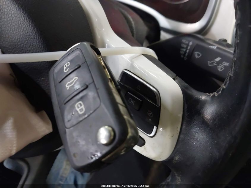 2014 Volkswagen Beetle 2.0L Tdi VIN: 3VWRL7AT4EM605513 Lot: 43938914