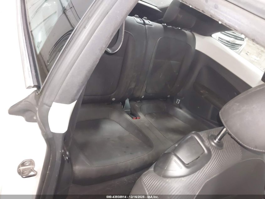 2014 Volkswagen Beetle 2.0L Tdi VIN: 3VWRL7AT4EM605513 Lot: 43938914