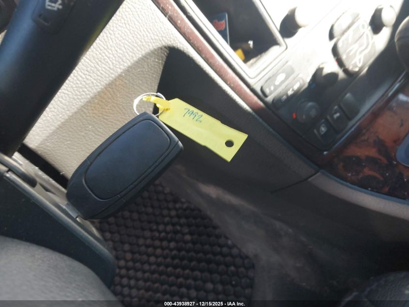 2006 Volvo Xc70 2.5T/Volvo Ocean Race Edition VIN: YV4SZ592X61217992 Lot: 43938927