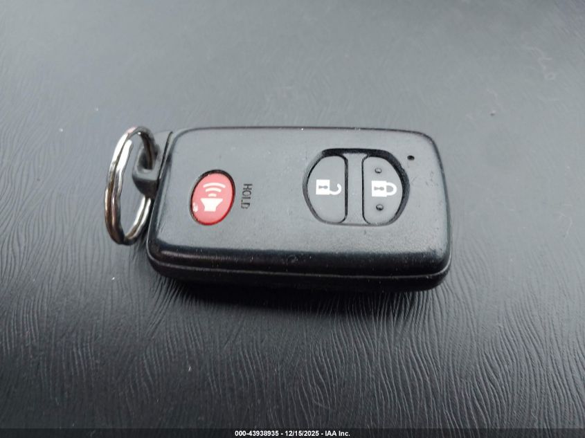 2013 Toyota Prius Two VIN: JTDKN3DUXD1674181 Lot: 43938935