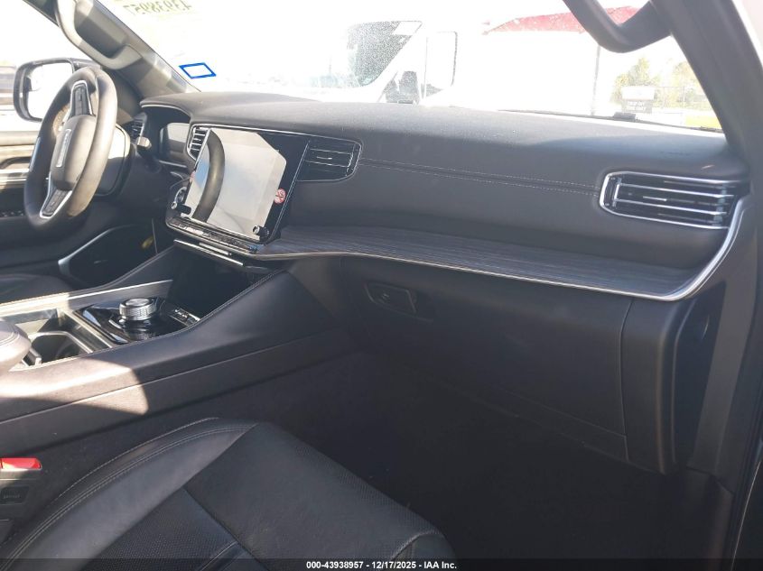 2024 Jeep Wagoneer - 1C4SJRBP8RS159984