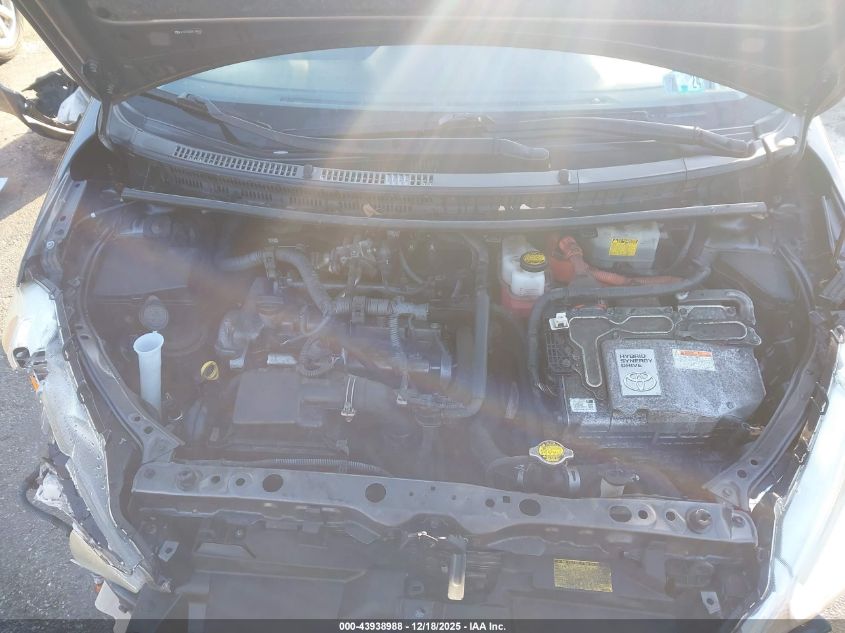 2013 Toyota Prius C Two VIN: JTDKDTB30D1556962 Lot: 43938988