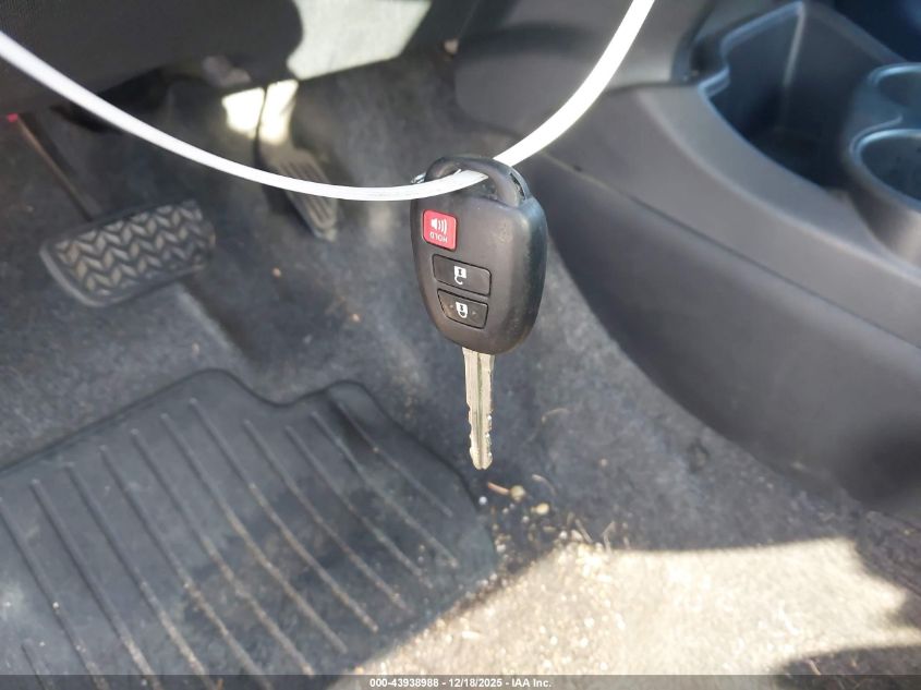 2013 Toyota Prius C Two VIN: JTDKDTB30D1556962 Lot: 43938988