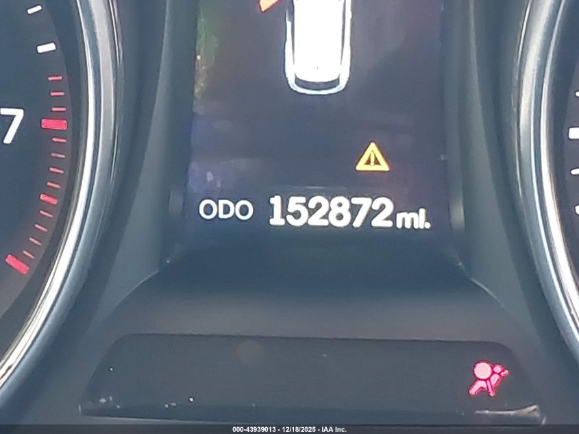 2014 Hyundai Santa Fe Sport 2.4L VIN: 5XYZUDLBXEG129560 Lot: 43939013