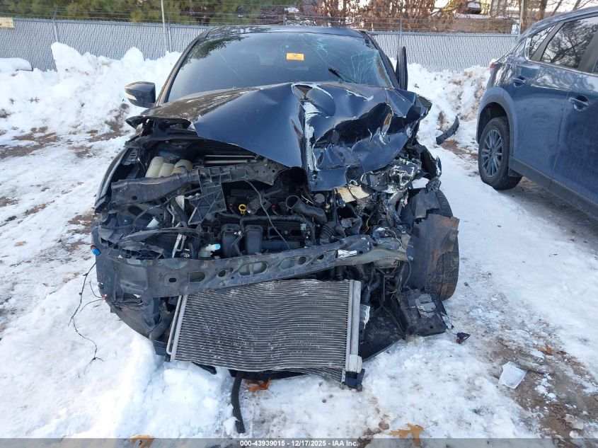 2014 Ford Focus Titanium VIN: 1FADP3N22EL340027 Lot: 43939015