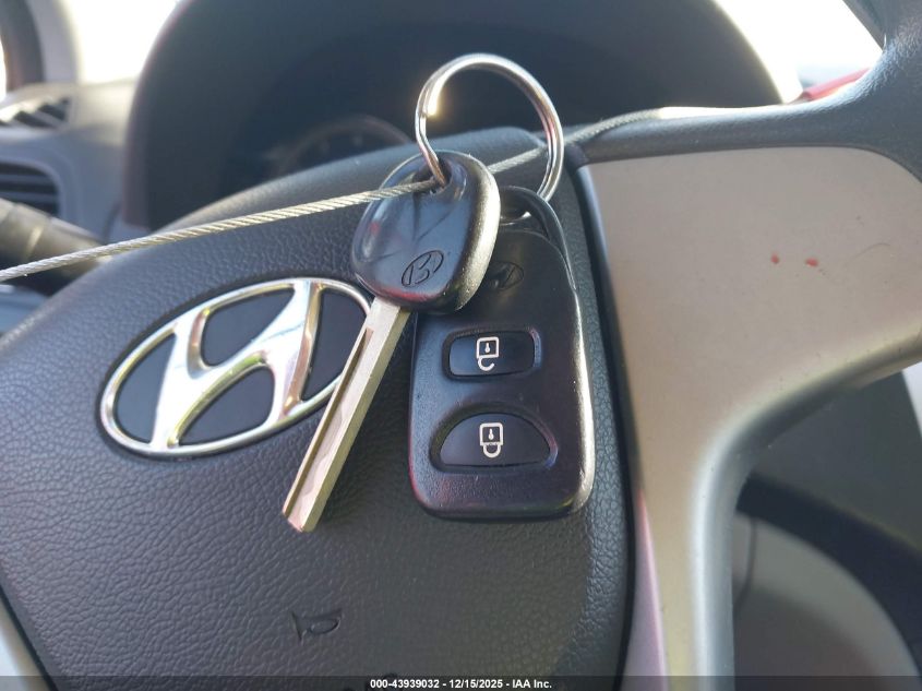 2013 Hyundai Accent Gls VIN: KMHCT4AE3DU555556 Lot: 43939032