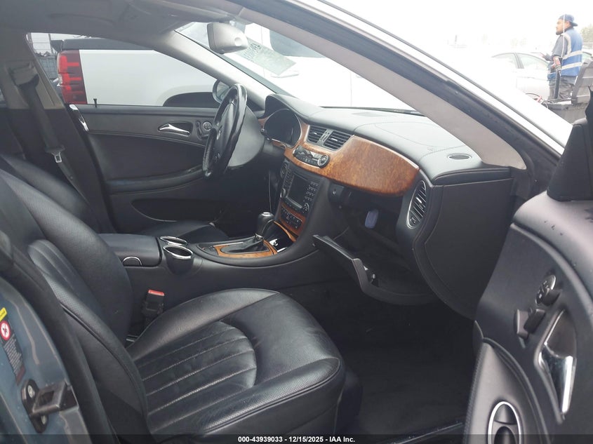 WDDDJ75X66A054280 2006 MERCEDES-BENZ CLS-KLASSE photo no. 5