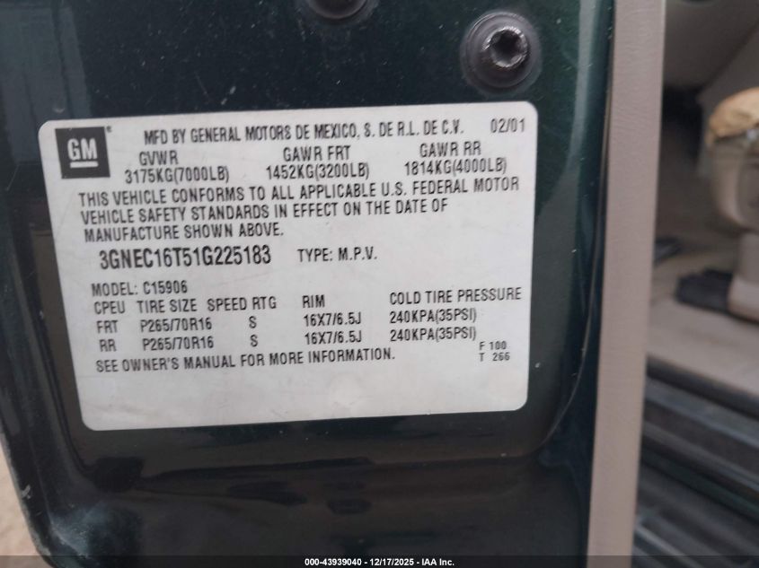 2001 Chevrolet Suburban 1500 Lt VIN: 3GNEC16T51G225183 Lot: 43939040