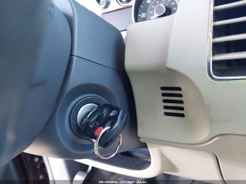 2009 Ford Flex Limited VIN: 2FMEK63C29BA16460 Lot: 43939055