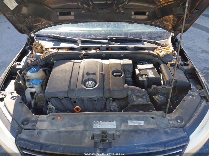 2013 Volkswagen Jetta 2.5L Se VIN: 3VWDP7AJ1DM380642 Lot: 43939156