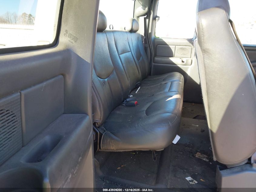 2004 Chevrolet Silverado 2500Hd Work Truck VIN: 1GCHC29U64E248662 Lot: 43939200