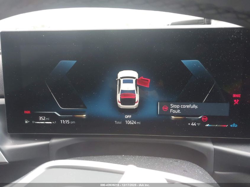 2025 BMW 330I xDrive VIN: 3MW89CW00S8F02661 Lot: 43939215