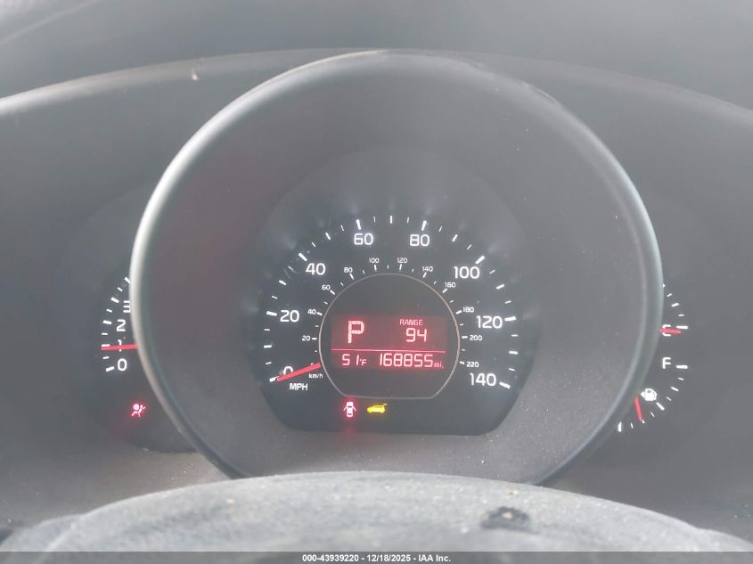 2016 Kia Soul VIN: KNDJN2A27G7849805 Lot: 43939220