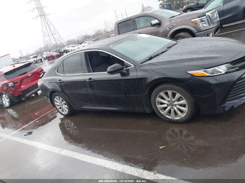 2020 Toyota Camry Le VIN: 4T1C11AKXLU915298 Lot: 43939248