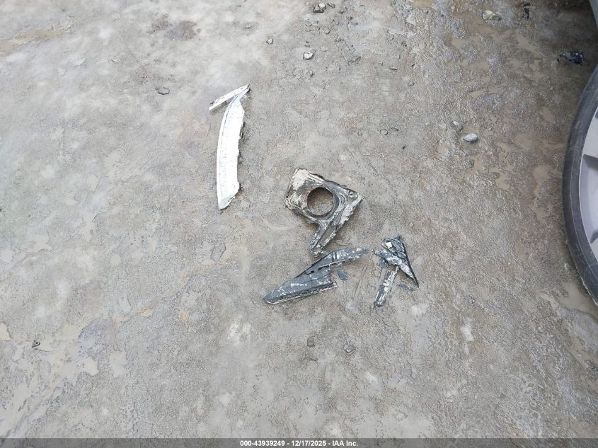 2021 Jeep Grand Cherokee L Limited 4X4 VIN: 1C4RJKBG8M8113387 Lot: 43939249