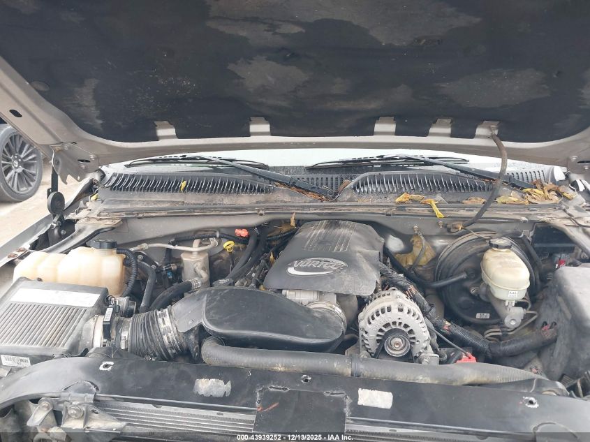 2005 GMC Sierra 1500 Sle VIN: 2GTEC13T951365247 Lot: 43939252