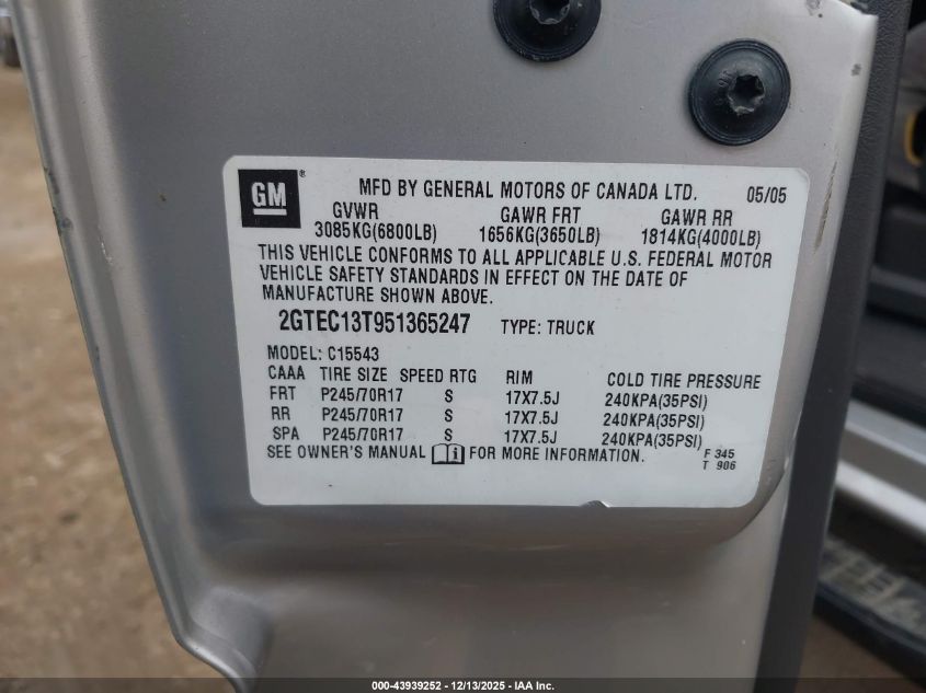 2005 GMC Sierra 1500 Sle VIN: 2GTEC13T951365247 Lot: 43939252