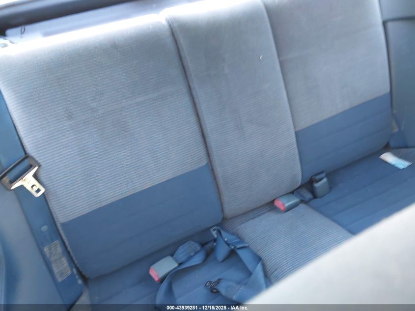 1995 Ford Escort Lx/Sport VIN: 1FASP11J0SW152657 Lot: 43939281