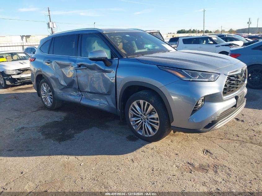 TOYOTA HIGHLANDER PLATINUM