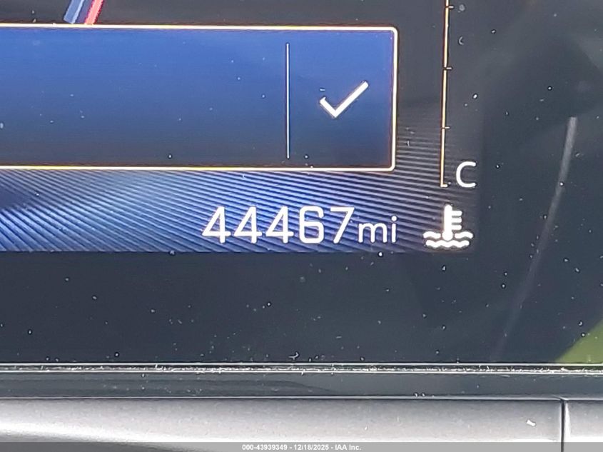 2024 Chevrolet Trax Fwd Lt VIN: KL77LHE2XRC031568 Lot: 43939349