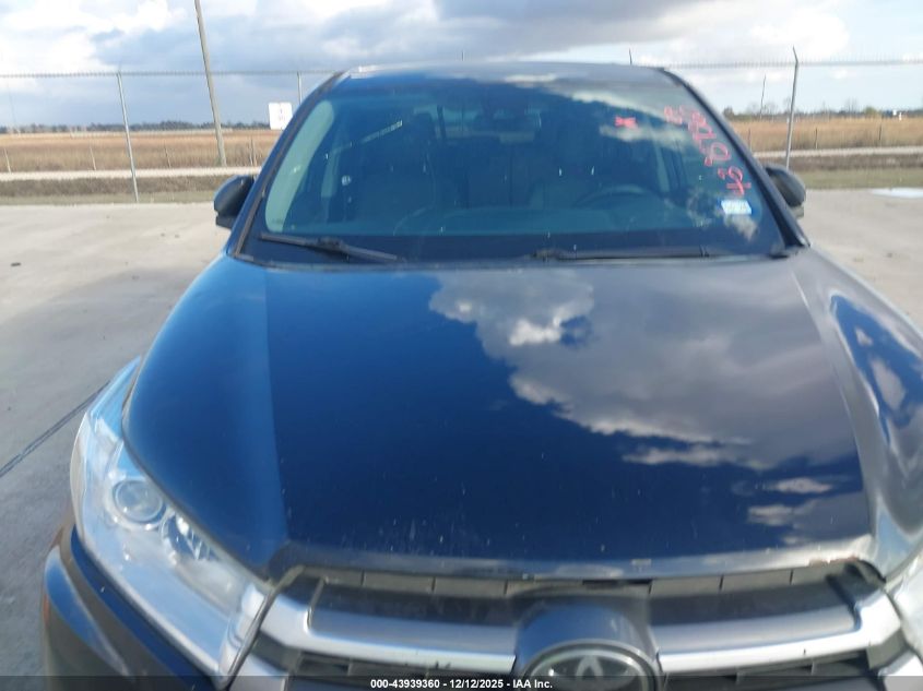 2018 Toyota Highlander Le VIN: 5TDZARFH7JS036272 Lot: 43939360