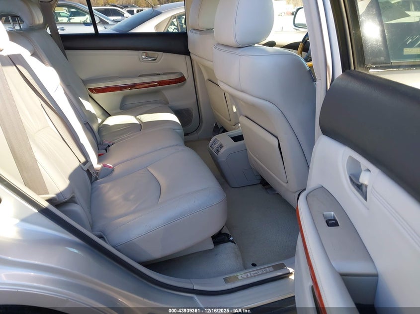 2T2HK31U07C015237 2007 LEXUS RX photo no. 8