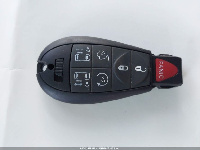 2010 Chrysler Town & Country Touring VIN: 2A4RR5D14AR399431 Lot: 43939368