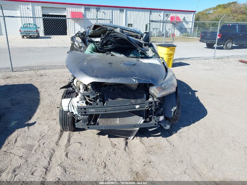 2018 Nissan Kicks Sv VIN: 3N1CP5CU8JL506560 Lot: 43939371