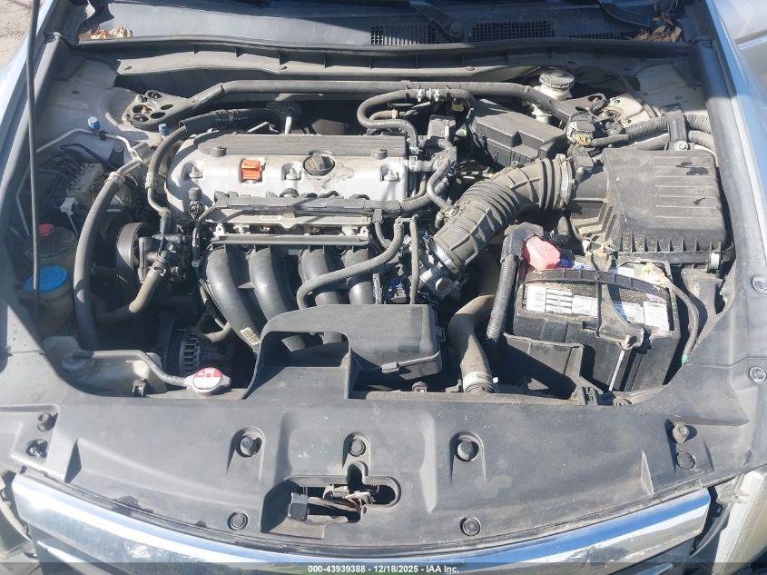 2011 Honda Accord 2.4 Ex-L VIN: 1HGCP2F82BA093670 Lot: 43939388