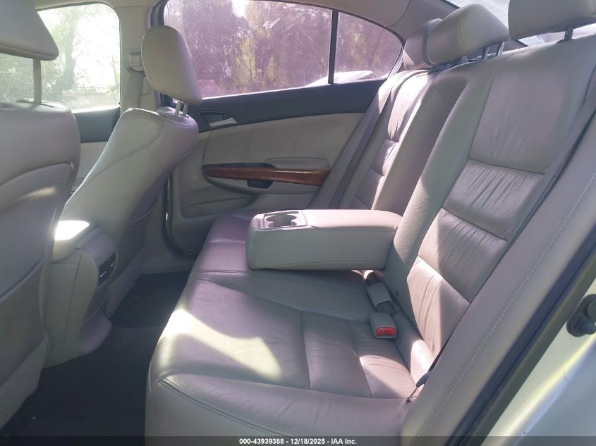 2011 Honda Accord 2.4 Ex-L VIN: 1HGCP2F82BA093670 Lot: 43939388