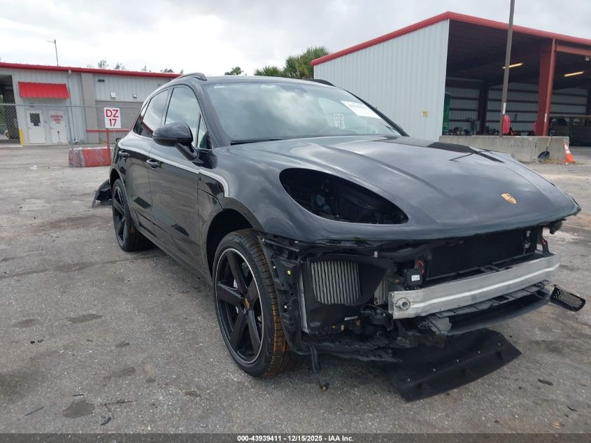PORSCHE MACAN TURBO