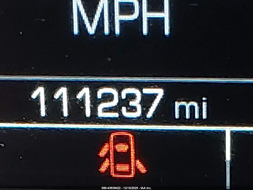 2018 Chevrolet Equinox Premier VIN: 2GNAXMEV2J6299972 Lot: 43939422