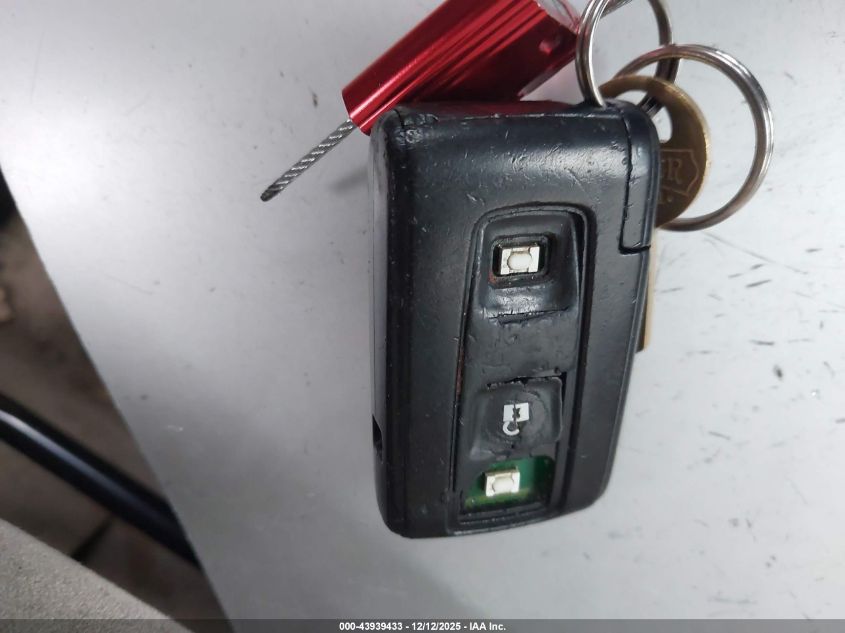 2005 Toyota Prius VIN: JTDKB20U557015447 Lot: 43939433