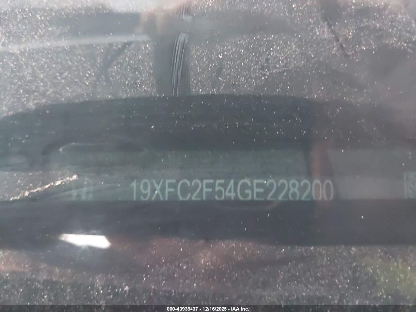 2016 Honda Civic Lx VIN: 19XFC2F54GE228200 Lot: 43939437