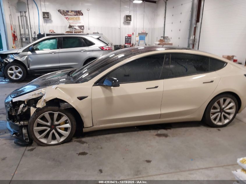 2018 Tesla Model 3 Long Range/Performance VIN: 5YJ3E1EB6JF097044 Lot: 43939473