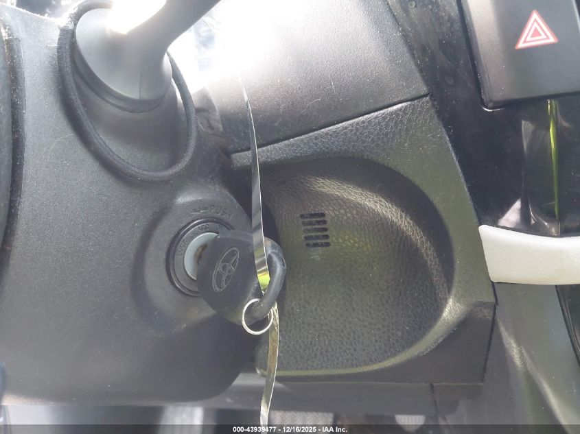 2016 Toyota Corolla Le VIN: 5YFBURHE3GP484182 Lot: 43939477