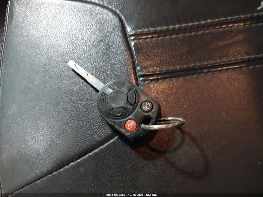 2014 Ford Focus Se VIN: 1FADP3F28EL337745 Lot: 43939483