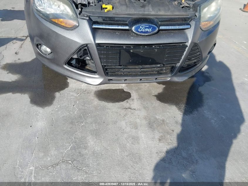 2012 Ford Focus Titanium VIN: 1FAHP3N21CL403410 Lot: 43939487