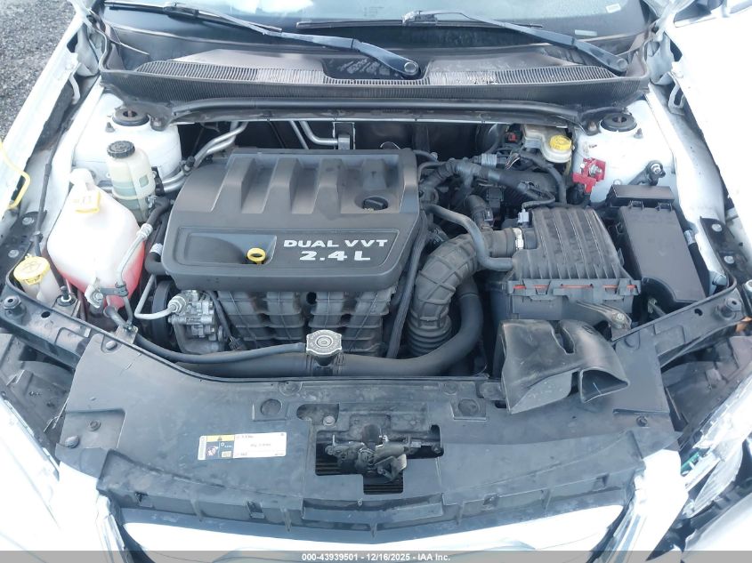 2014 Chrysler 200 Limited VIN: 1C3CCBCB8EN134105 Lot: 43939501