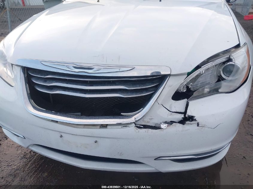 2014 Chrysler 200 Limited VIN: 1C3CCBCB8EN134105 Lot: 43939501