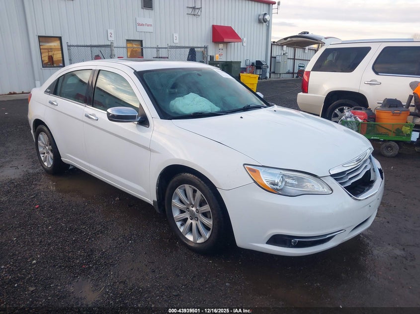 2014 Chrysler 200 Limited