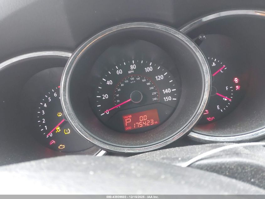 2012 Kia Sorento Lx V6 VIN: 5XYKTDA24CG260682 Lot: 43939503