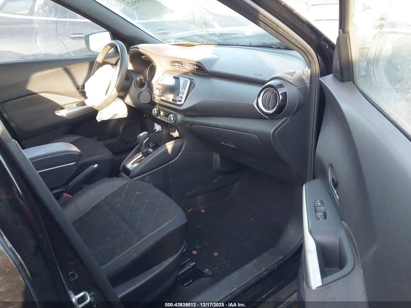 2018 Nissan Kicks Sv