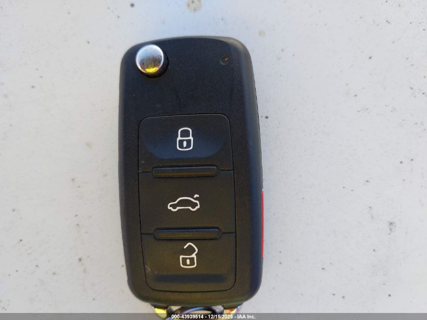 2012 Volkswagen Jetta Sportwagen 2.0L Tdi VIN: 3VWPL7AJ1CM649780 Lot: 43939514