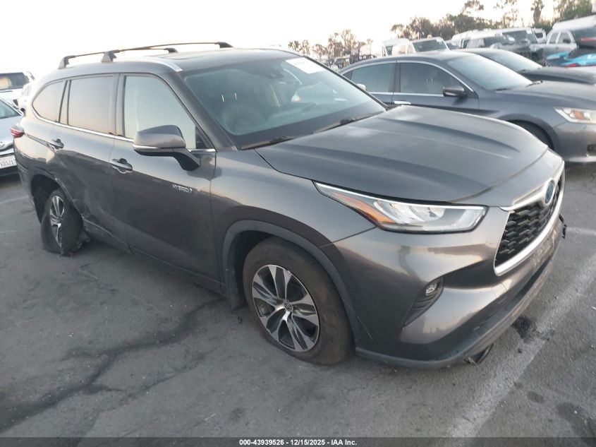 TOYOTA HIGHLANDER HYBRID XLE