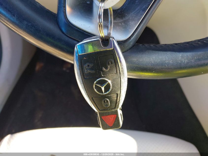 2015 Mercedes-Benz C 300 Luxury 4Matic VIN: 55SWF4KB3FU087920 Lot: 43939530